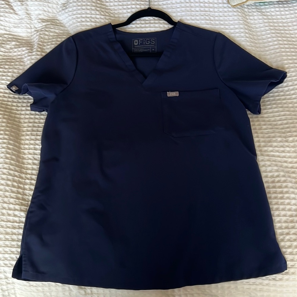 Used Figs scrub set.